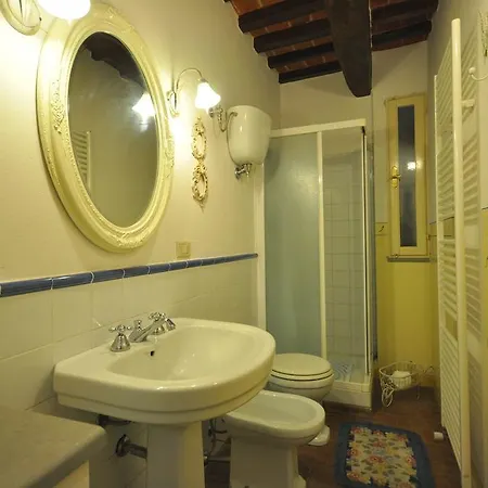 Loggiato Daire Cortona